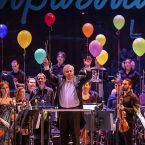 Фото из спектакля МАЭСТРО ПРИГЛАШАЕТ