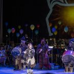 Фото из спектакля МАЭСТРО ПРИГЛАШАЕТ