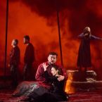 Фото из спектакля ТРУБАДУР