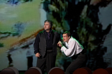 "Паяцы"